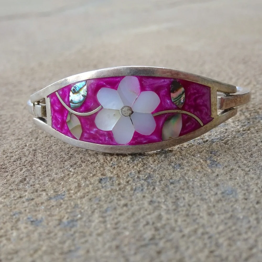 Child's Size Abalone & Mother of Pearl Cloissoné Alpaca Mexico Hinged Bracelet